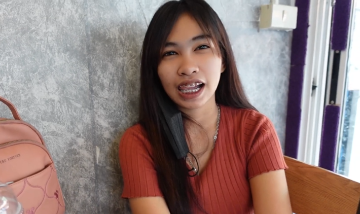 หนังโป๊ไทย TukTuk Patrol oil วัยรุ่นไทยรับงาน ยิ้มหวานเลย โดนกระหน่ำเย็ดเข้าให้